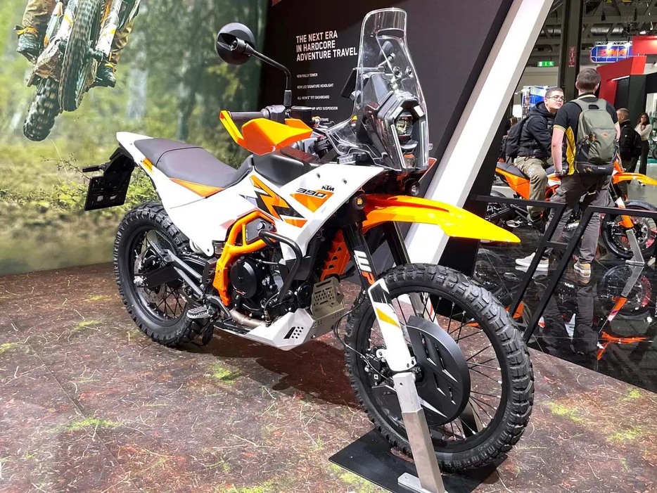 KTM、390ccアドベンチャーの新仕様「390 ADVENTURE R」発表