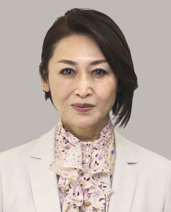 三原じゅん子氏