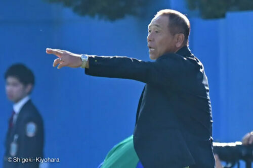 栃木SCは13日、小林伸二監督の来季続投を発表 [写真]=清原茂樹