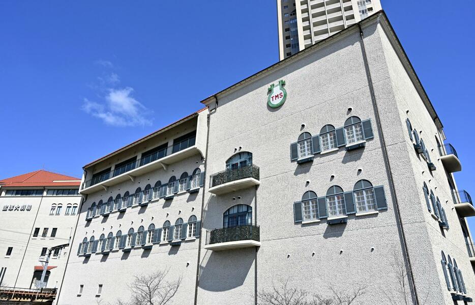 兵庫県宝塚市の宝塚音楽学校