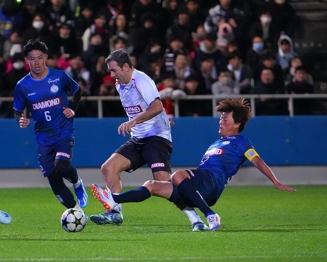 名立たるスターとの共演。楽しい時間を過ごせたよ。写真：田中研治（サッカーダイジェスト写真部）