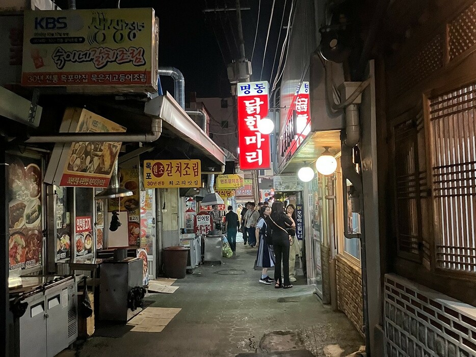 ▲ 徒歩で行ける、「タッカンマリストリート」