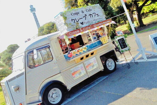 東京都町田市の「Caffe la Macchina」が所有するキッチンカー。「H（アッシュ）バン」とも呼ばれるシトロエン「Hタイプ」をベースに所要の架装を施している（画像：Caffe la Macchina）。