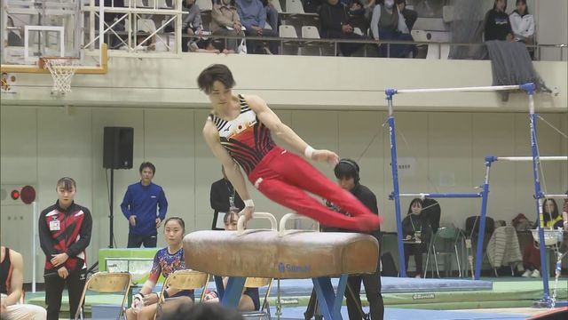 杉野正尭選手＝30日午後1時半ごろ、鯖江市総合体育館