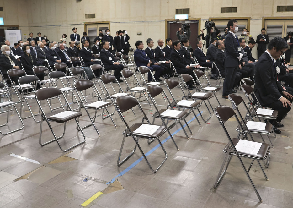 「佐渡島の金山」追悼式で、参加を見送った韓国政府代表者らの席＝24日午後、新潟県佐渡市