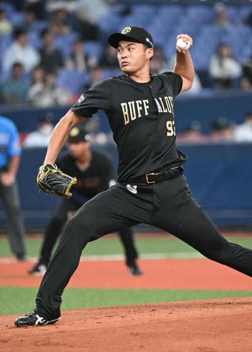 オリックス佐藤一磨（2024年8月7日撮影）