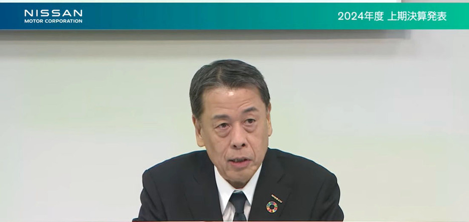 オンライン記者会見で発言する日産自動車の内田誠社長＝7日午後