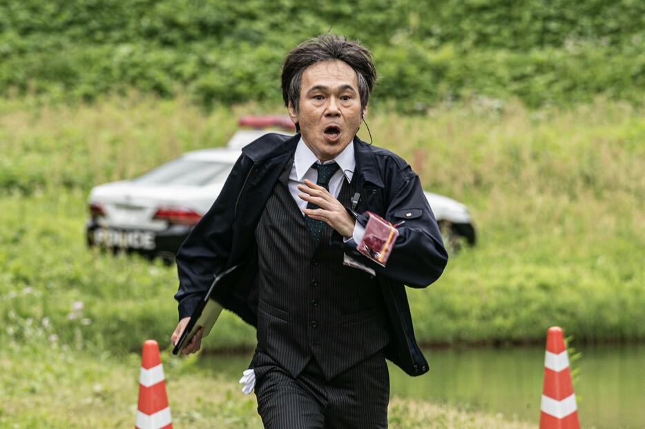 疾走シーンでアクシデントも！画像は『室井慎次　敗れざる者』より - (c)2024 フジテレビジョン ビーエスフジ 東宝