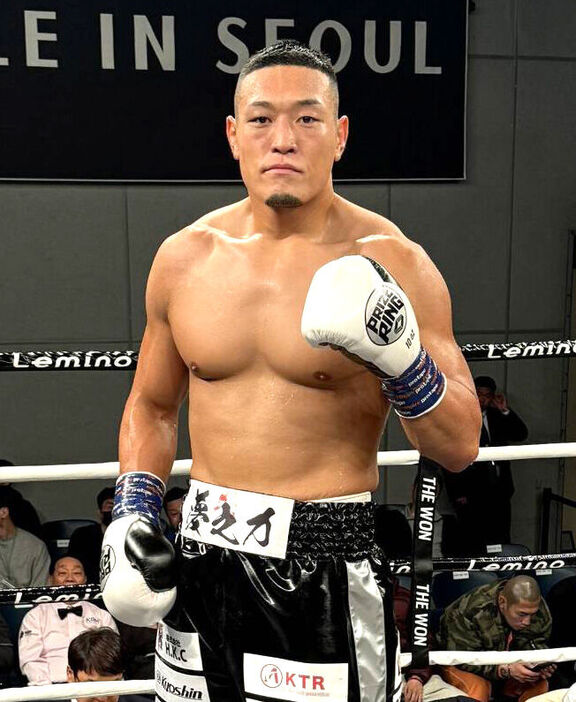 デビュー戦で２回KO勝ちした星龍之介（大橋ジム提供）