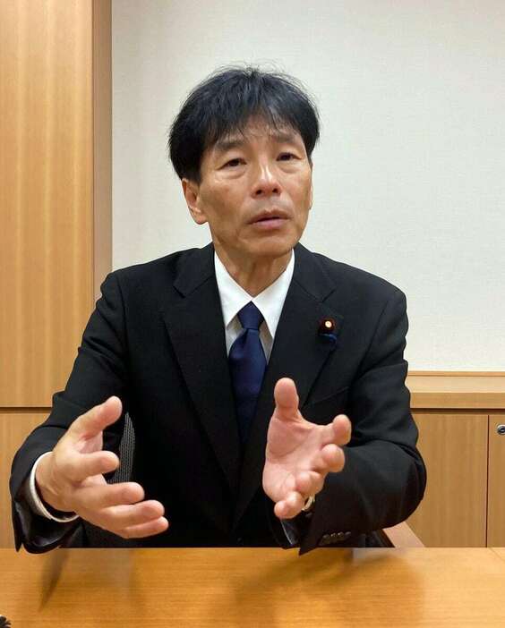 自民党の島田智明衆院議員＝11日午後、国会内（沢田大典撮影）