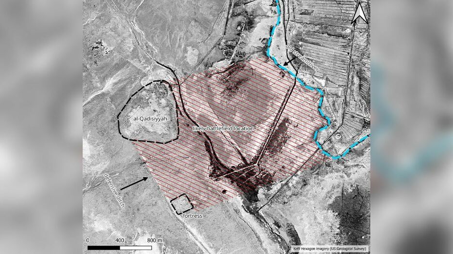 古代の戦場跡地と見られる地点を示した説明付きの衛星画像