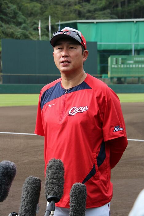 広島・新井貴浩監督