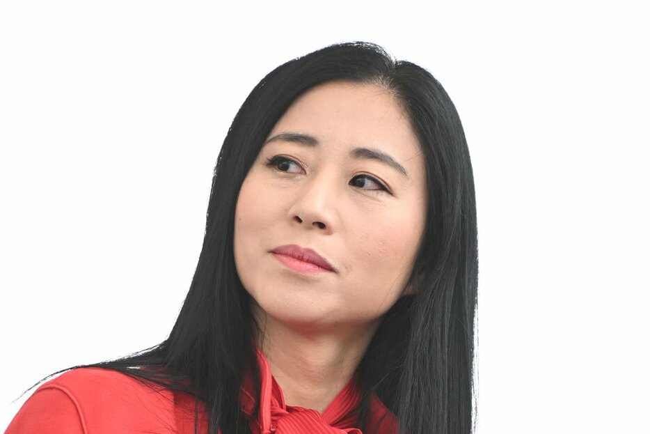 三浦瑠麗氏