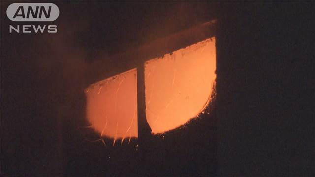 "川崎・川崎区の14階建てマンションの13階で火事　高齢夫婦2人と連絡取れず　消防など"