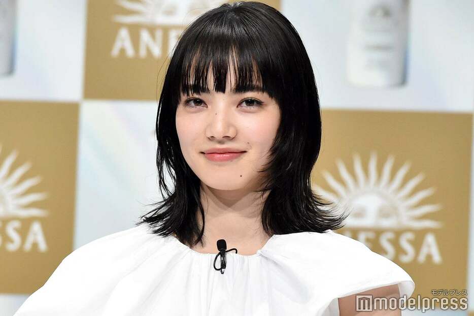 ミディアムヘアの小松菜奈