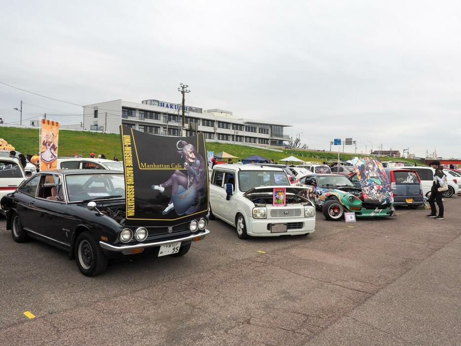 足利ひめたま祭会場に展示された「痛車」