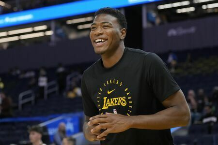 NBAレイカーズの八村塁選手。協会や指導体制を批判する発言が注目を集めた（写真：AP/アフロ）