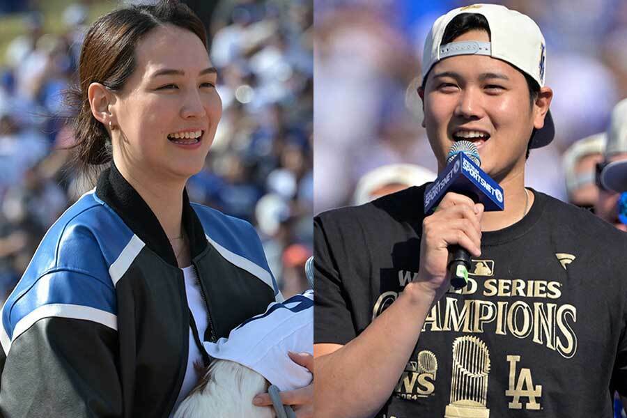 優勝セレモニーに参加したドジャース・大谷翔平（右）と真美子夫人【写真：ロイター】