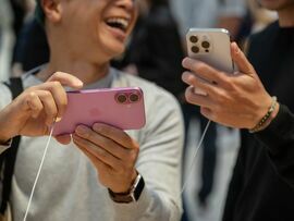 Apple iPhone 16 and 16 Pro smartphones. Photographer: Victor J. Blue/Bloomberg