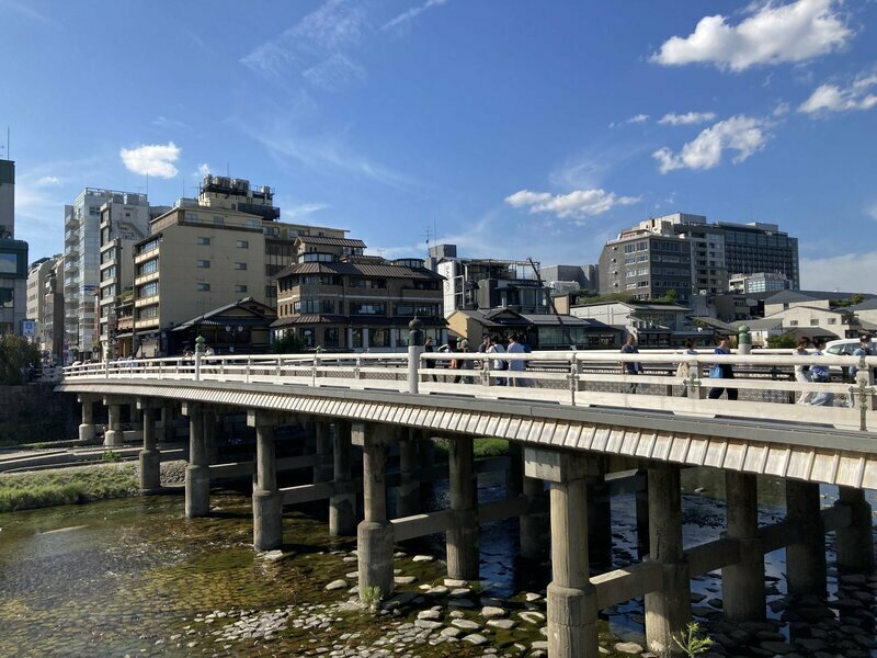 開業して35年の短距離路線で京都1000年の歴史を堪能する【京阪電鉄鴨東線】