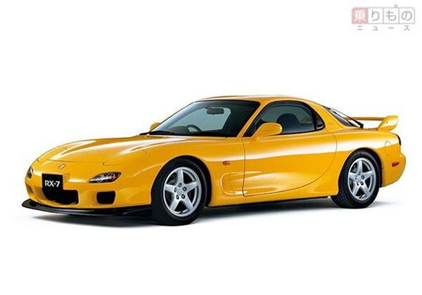 マツダを代表するロータリーエンジン搭載車3代目「RX-7」（画像：マツダ）。