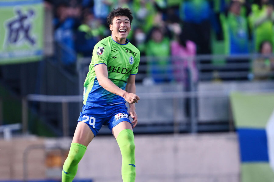 鈴木章斗がFC東京戦で先制ゴール【写真：徳原隆元】