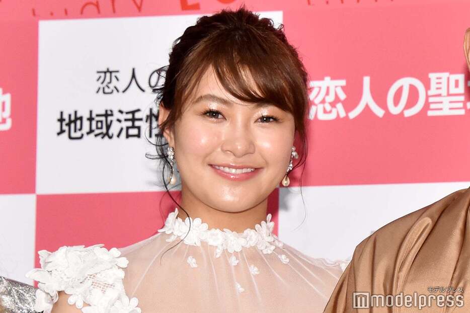 村上佳菜子