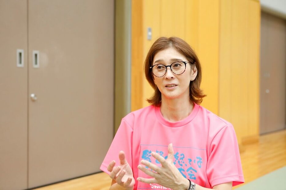 スポーツの現場で起こる暴力・ハラスメントの問題について語る益子さん