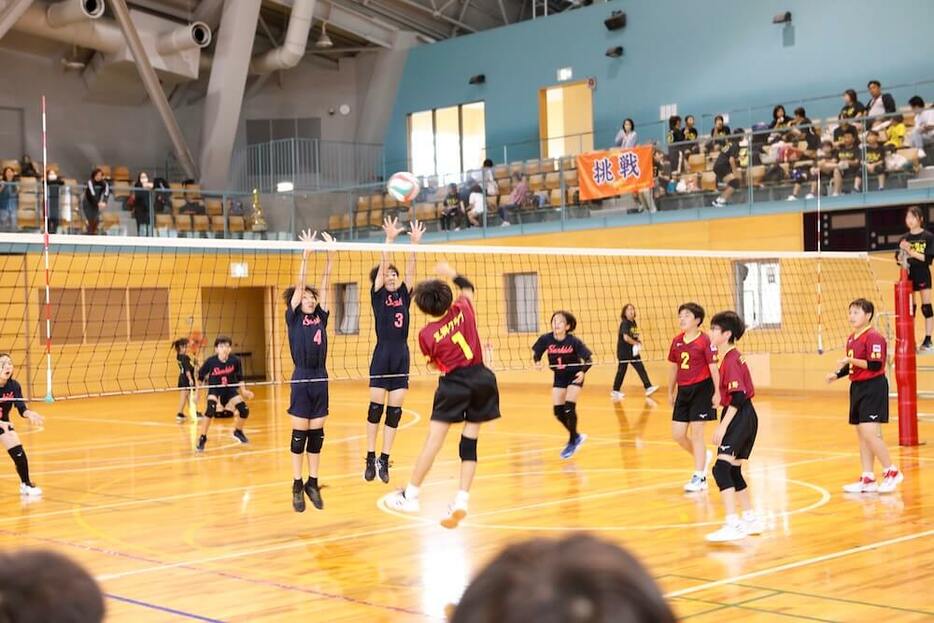 長野大会で伸び伸びとプレーする子どもたち