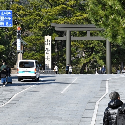 出雲大社正門へ至る神門通り＝島根県出雲市大社町