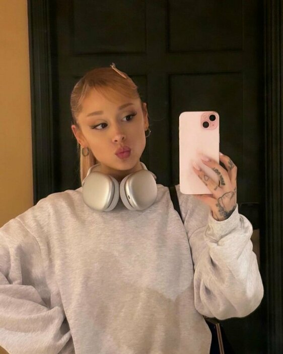 ※画像はアリアナ・グランデのインスタグラムアカウント『＠arianagrande』より