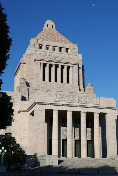 国会議事堂＝東京都千代田区