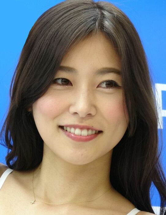 出産したことを報告した江藤菜摘さん