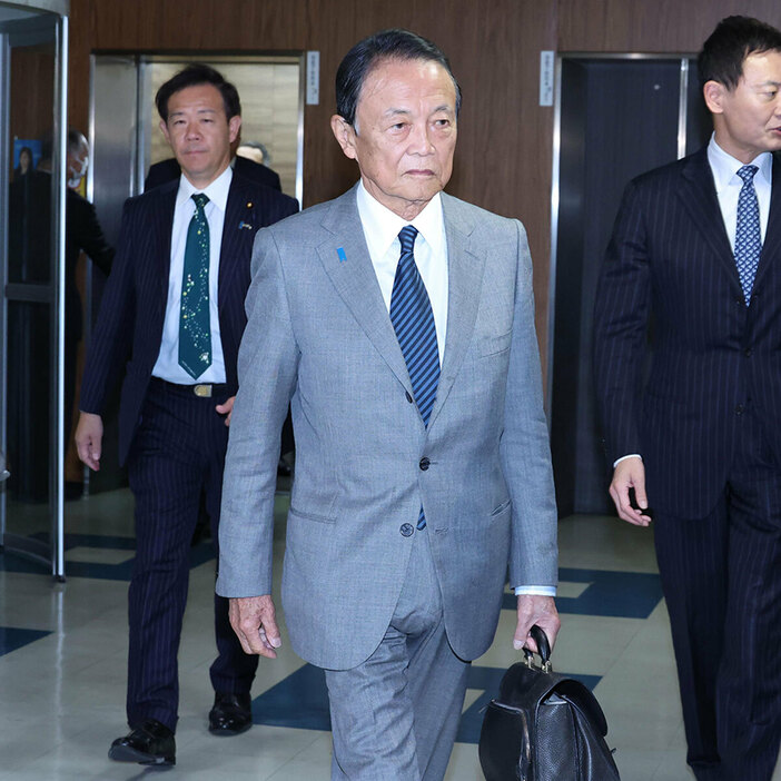 一足早くトランプとの関係構築に動いていた麻生太郎自民党最高顧問