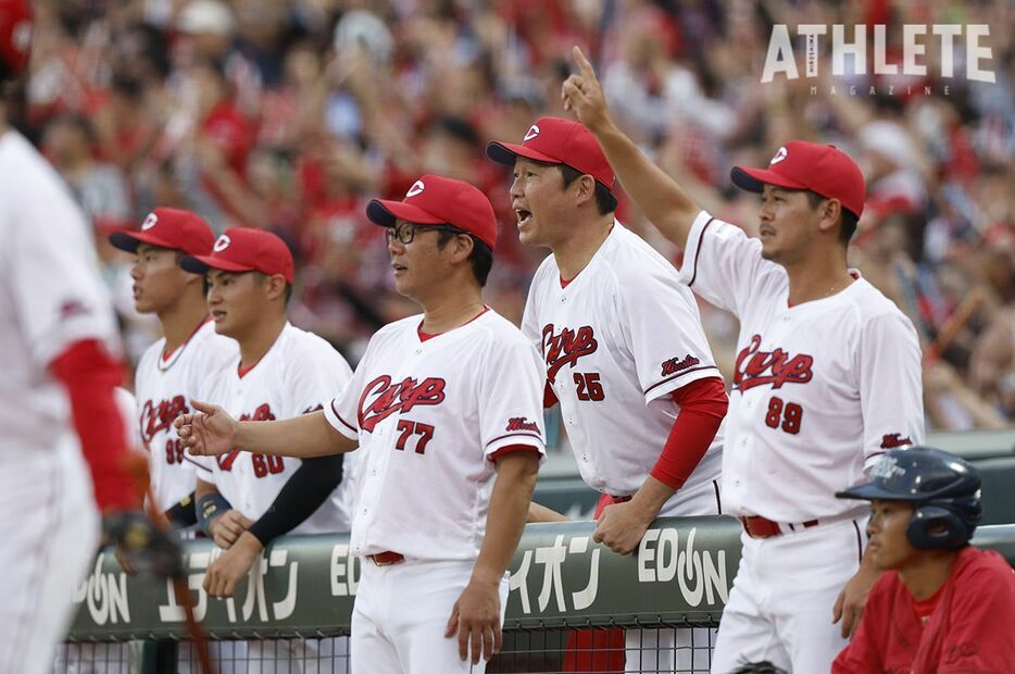 指揮官に就任し2年目のシーズンを終えた新井貴浩監督。