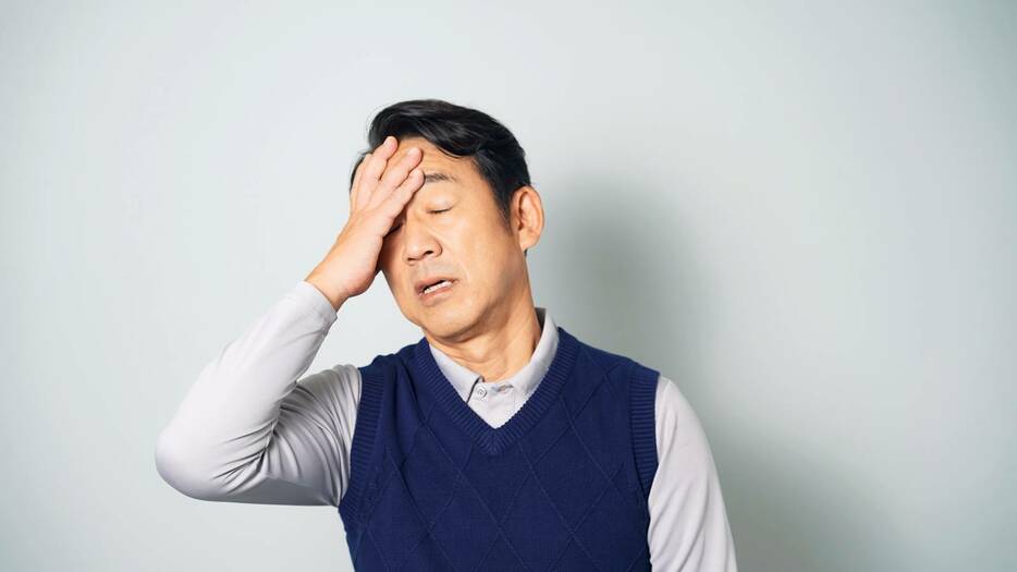 56歳前後に要注意！実は男性にもある「更年期障害」症状と起こる仕組み、おすすめの漢方薬は？