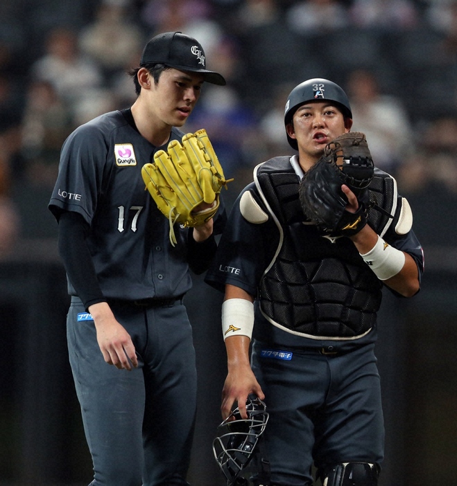 ロッテの佐々木朗希とバッテリーを組んできた佐藤都志也