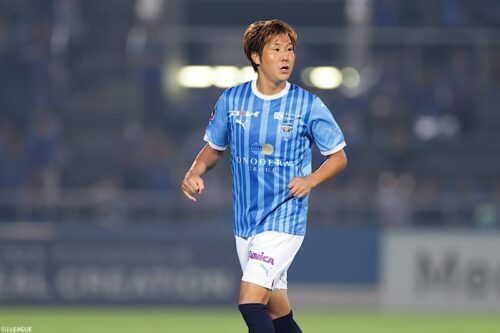 横浜FCは18日、MF三田啓貴との契約満了を発表 [写真]＝J.LEAGUE via Getty Images