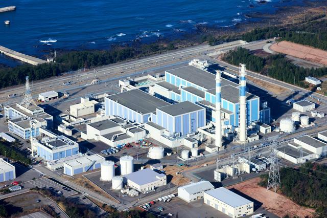 志賀原発=2024年1月2日、石川県志賀町、朝日新聞社機から、嶋田達也撮影