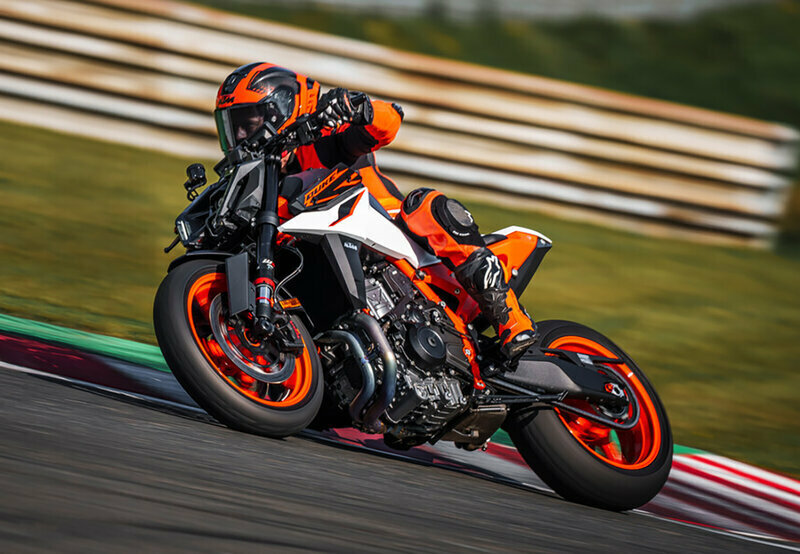 KTM 990デューク R 2025年モデル