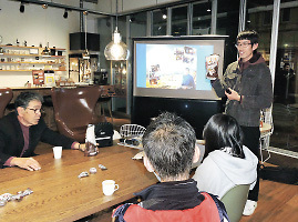 レバノンの歴史や文化などについて説明した中島さん