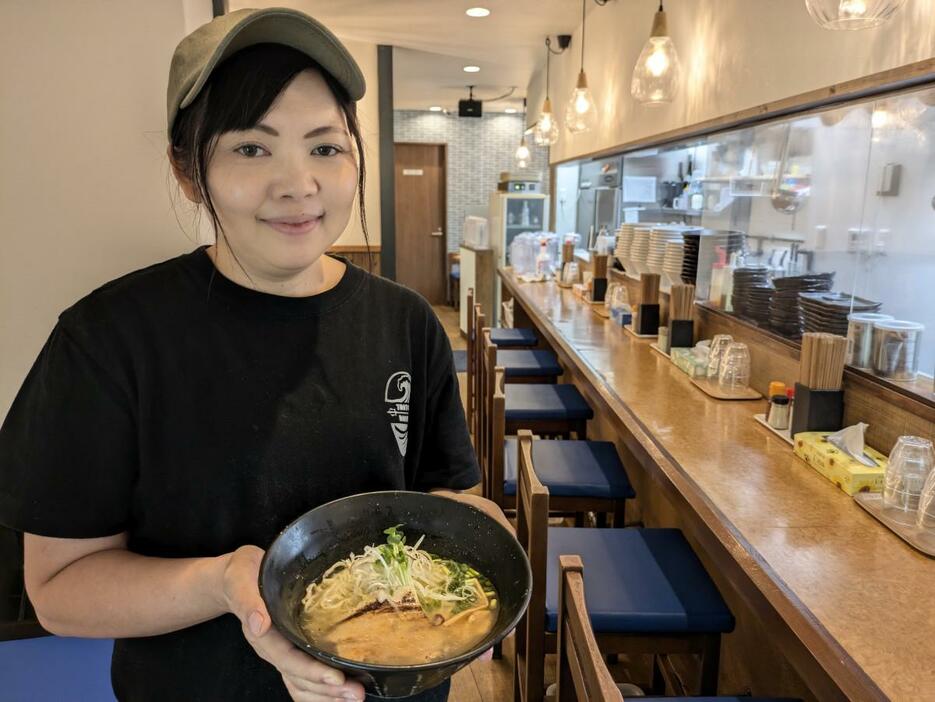 「トリトンラーメン」店主の川内未来さん