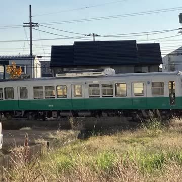 事故の現場（高松市）２０日午後