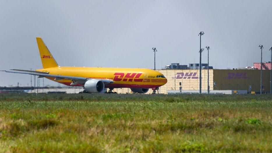 物流大手ＤＨＬの航空機