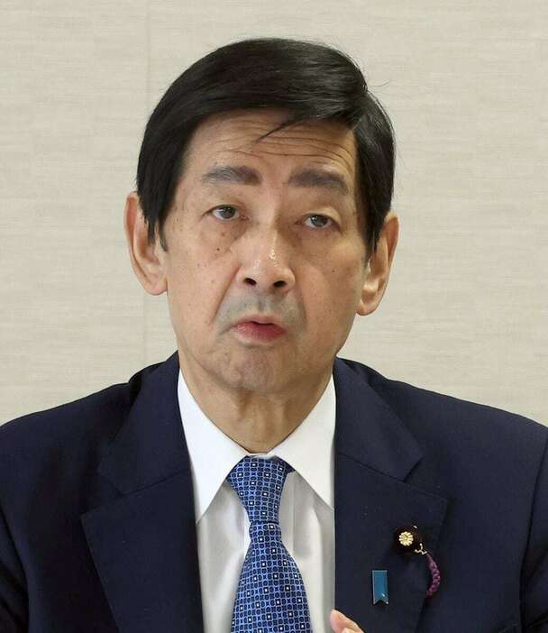 関口昌一参院議員会長（春名中撮影）