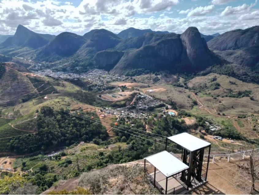 ブラジル最長のジップライン（Foto: Fabrício Silva / Prefeitura de Pancas / Viagem em Pauta）