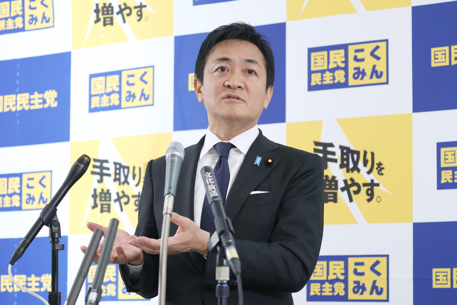 国民民主党の玉木雄一郎代表＝２６日、国会内