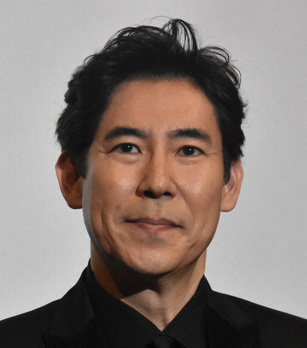 俳優の高嶋政伸