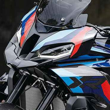 BMW M 1000 XR