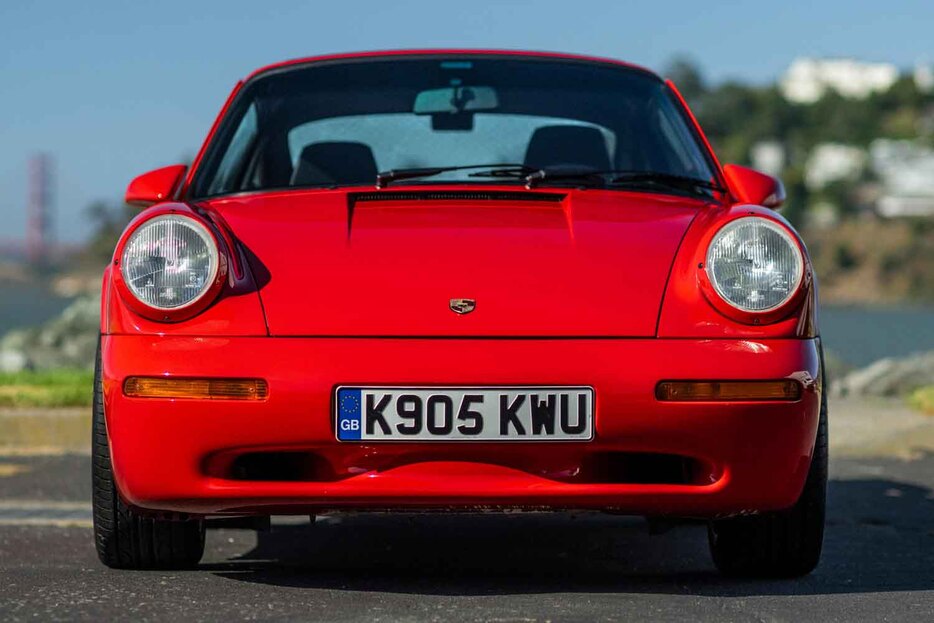 19万3200ドル（邦貨換算約2960万円）で落札されたポルシェ「911 カレラRS アメリカ」（C）Bonhams